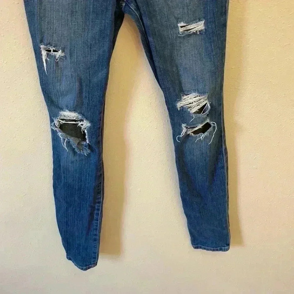 JOE’S Women’s Distressed Jeans - Picture 3 of 9